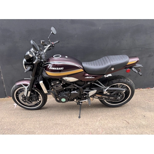 2025 Kawasaki 900CC Z900RS