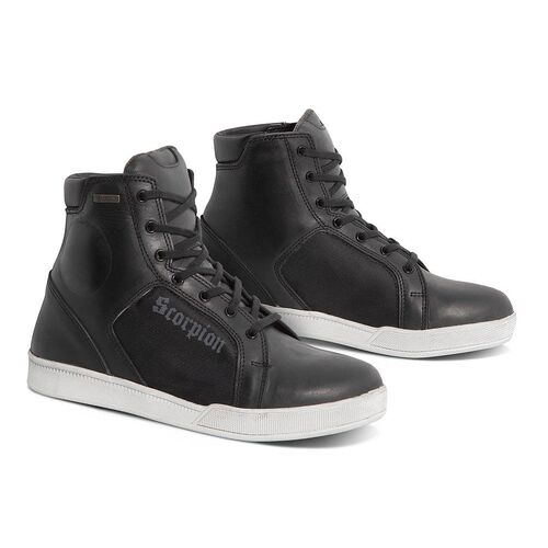 Scorpion Fuel Black Boots