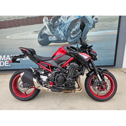 2024 Kawasaki 900CC Z900 (ZR900) SPORTS