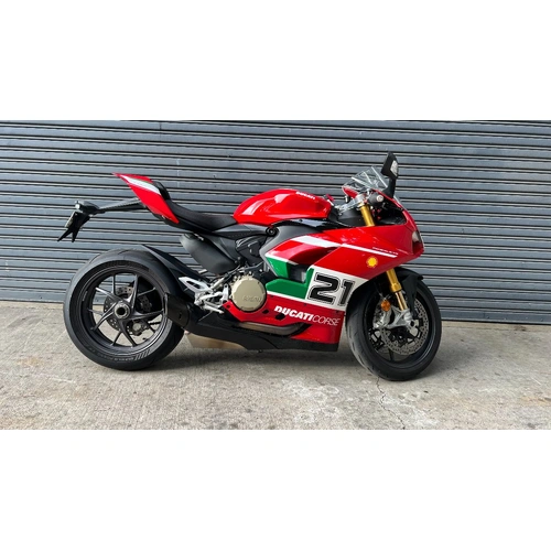 2024 DUCATI 955CC PANIGALE V2 BAYLISS 20TH ANNIV SPORTS