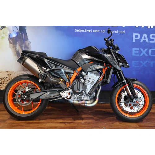2020 Ktm 890CC 890 DUKE R Road