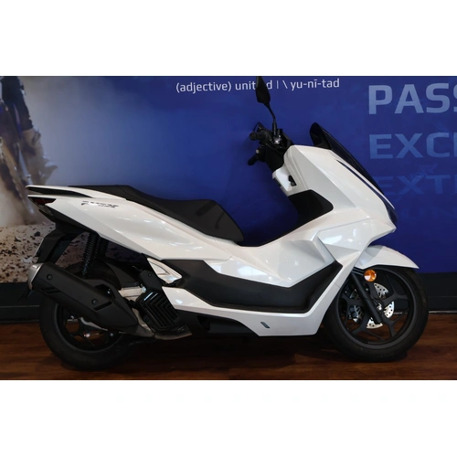 2025 Honda 125CC PCX125 Scooter