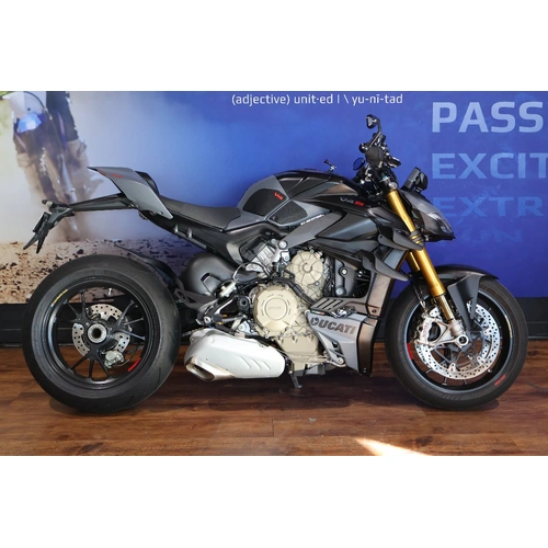 2024 Ducati 1100CC STREETFIGHTER V4 S SPORTS