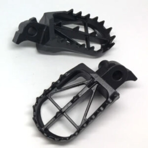 Zeta Wide Footpegs for Yamaha YZ/WR250F/450F, YZ250FX '15, YZ125/250 '91-02 - Black - 50mm